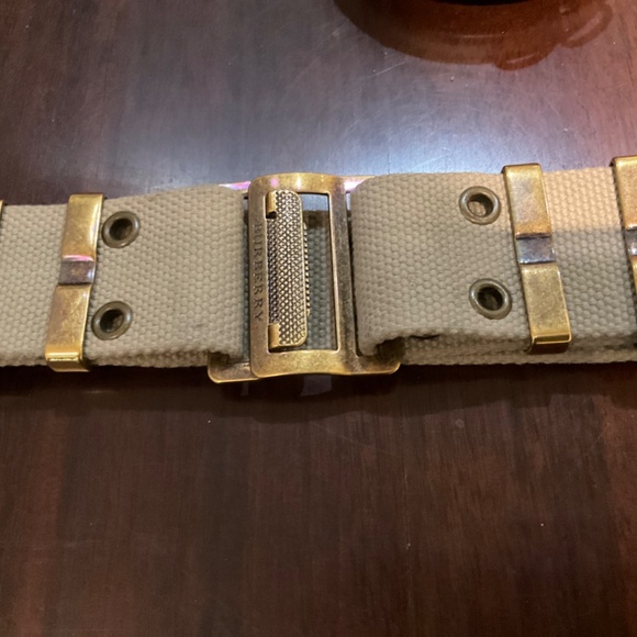 Burberry  Beige Canvas Eyelet Belt 30”/75cm - Picture 10 of 15